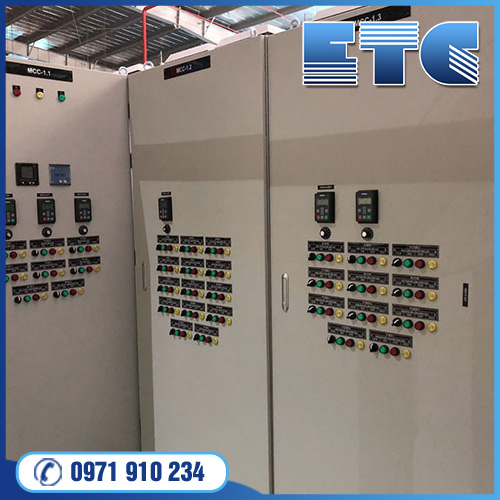 Tủ điều khiển